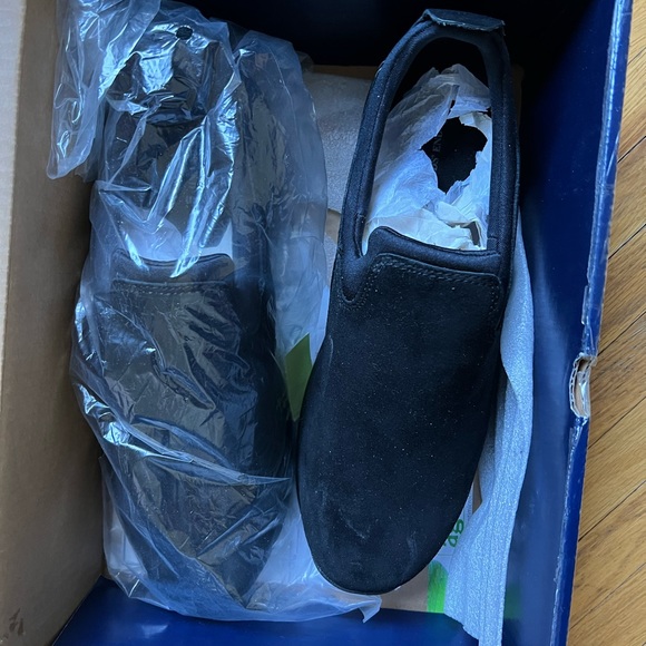 BRAND NEW IN BOX LANDS END MENS ALL-WEATHER MOCS - Picture 9 of 11